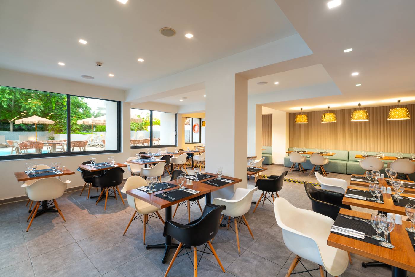 Hotel-Amphitryon-Restaurant-18