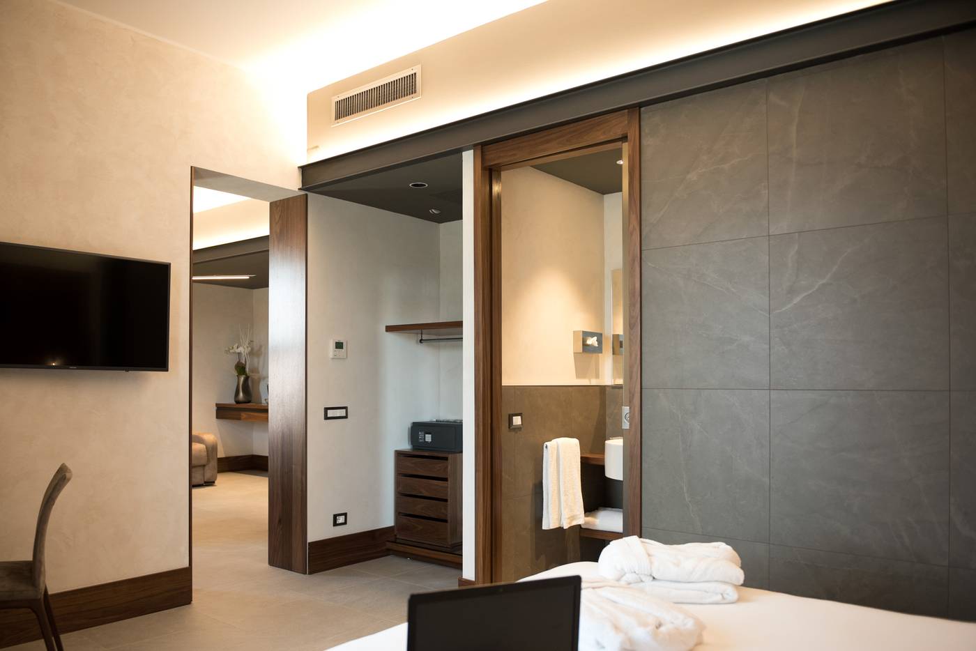 Gasometer-Urban-Suites-Room-4