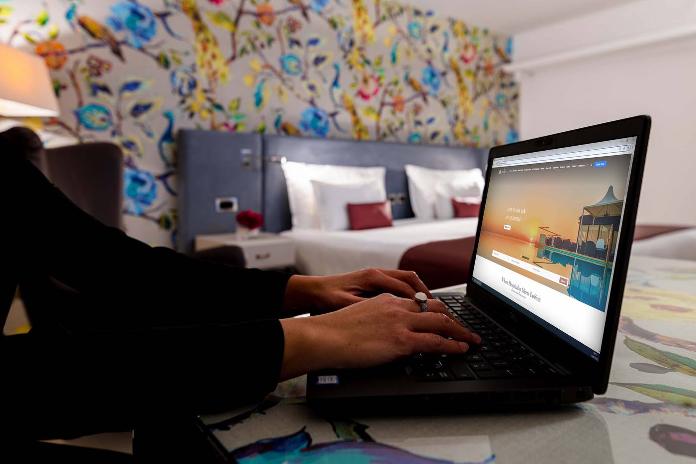 The-Palace-Hotel-Room-47