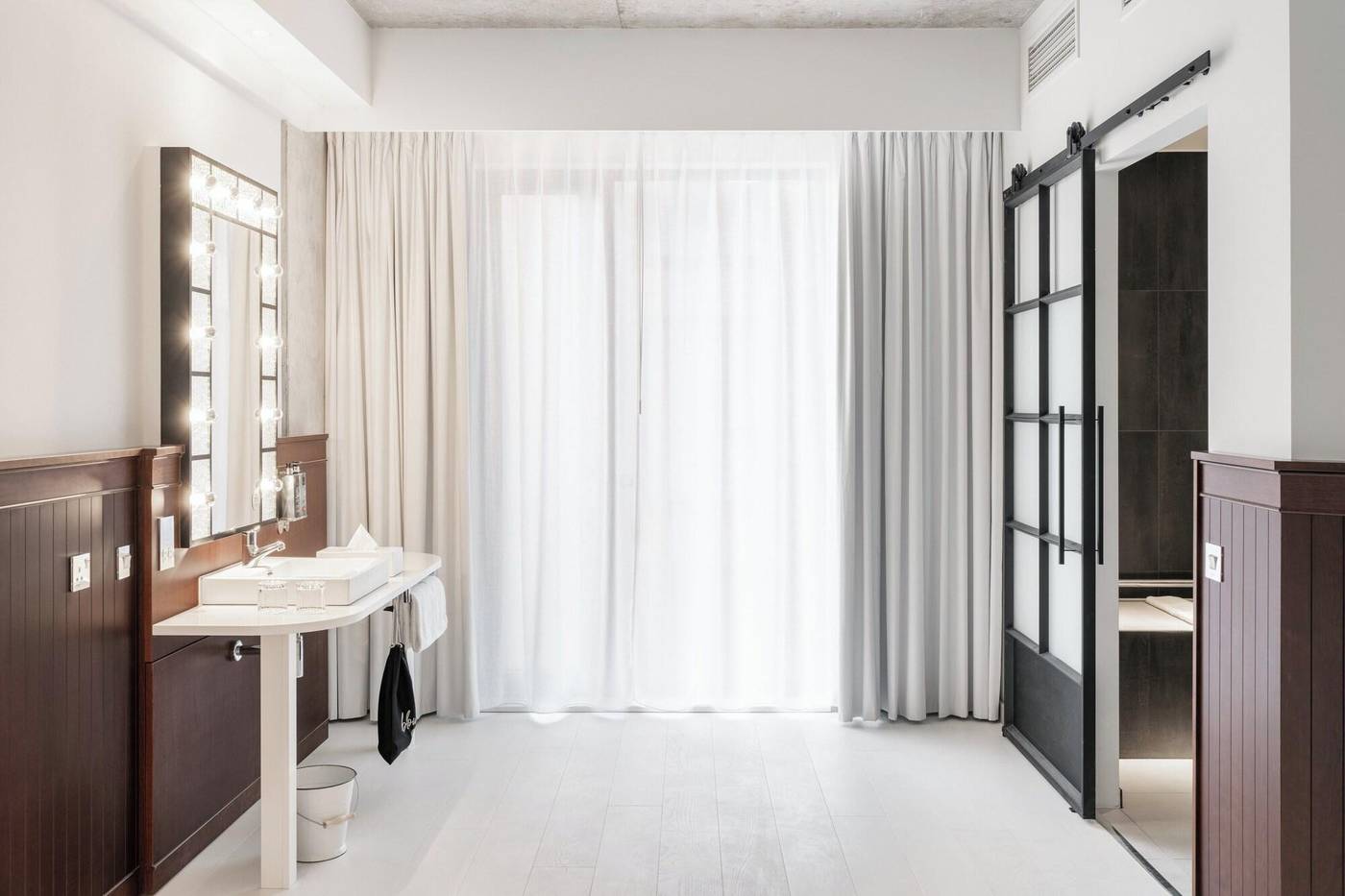 Ruby-Molly-Hotel-Dublin-Room-35