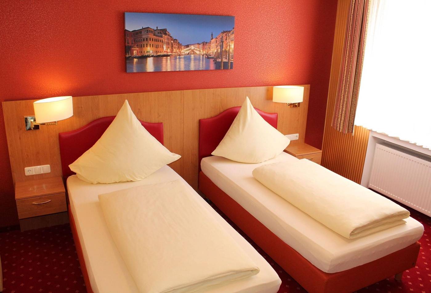 Stadthotel Augsburg-Germany-AUGSBURG-Room-10