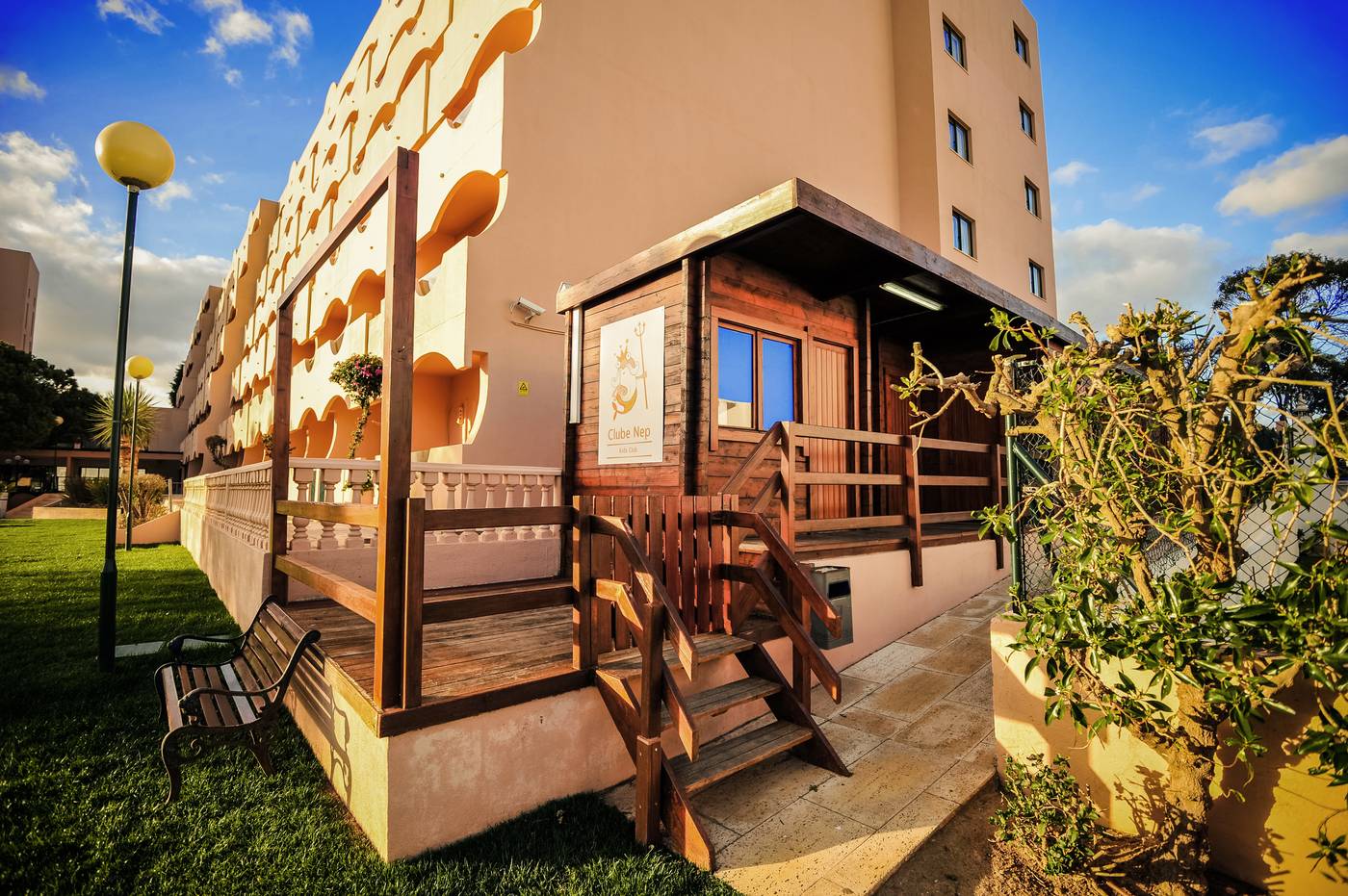 Vila-Gale-Atlantico-Sports-and-Entertainment-10