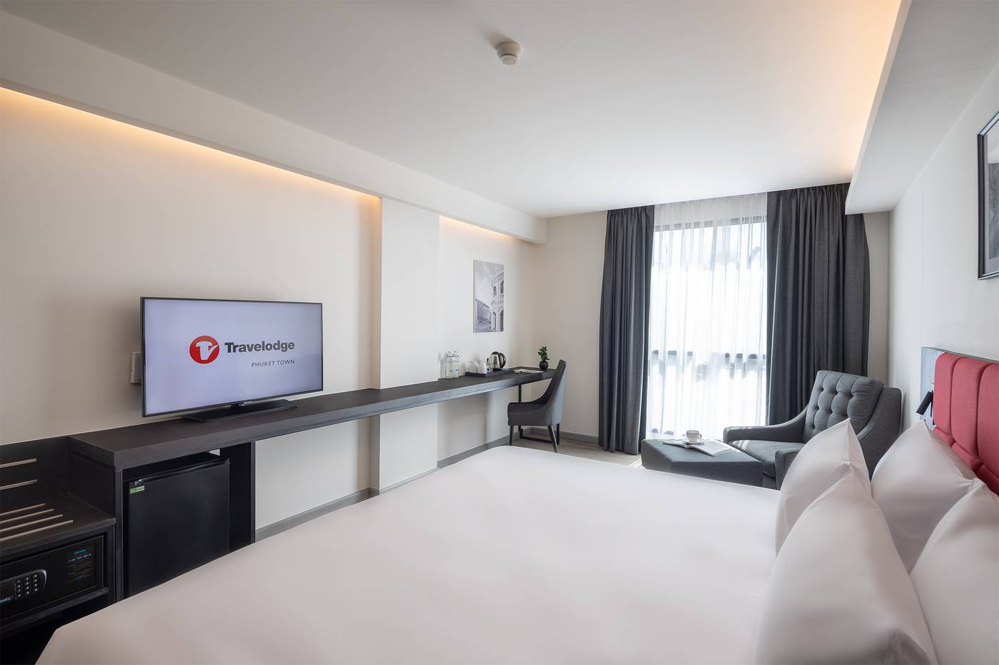 TRAVELODGE-PHUKET-TOWN-Room-8