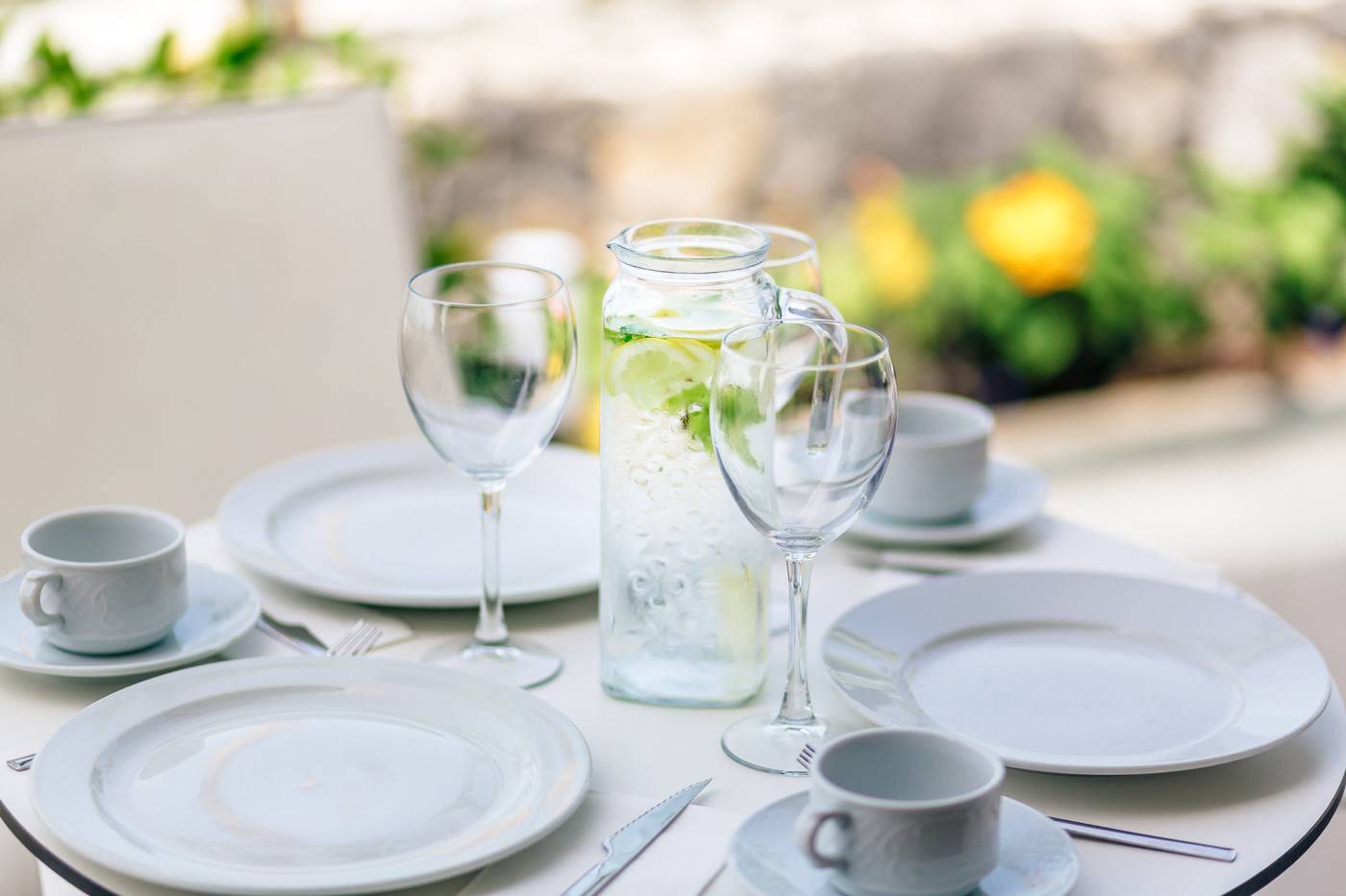 Diamond-Apartments-Restaurant-12