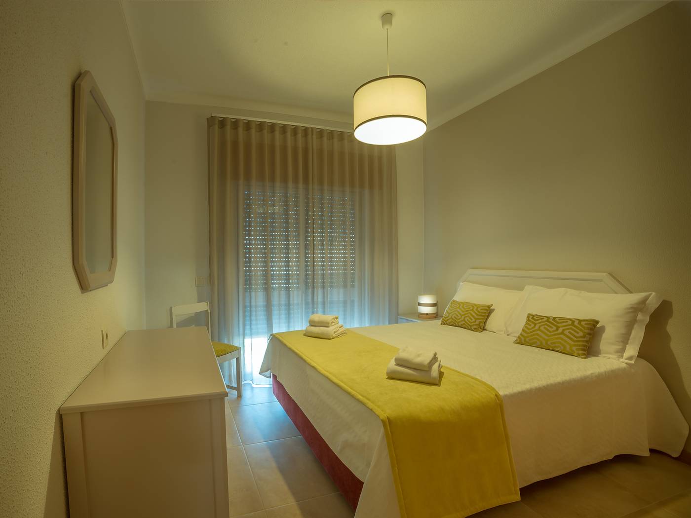 Flor-Da-Rocha-Apartments-Room-19
