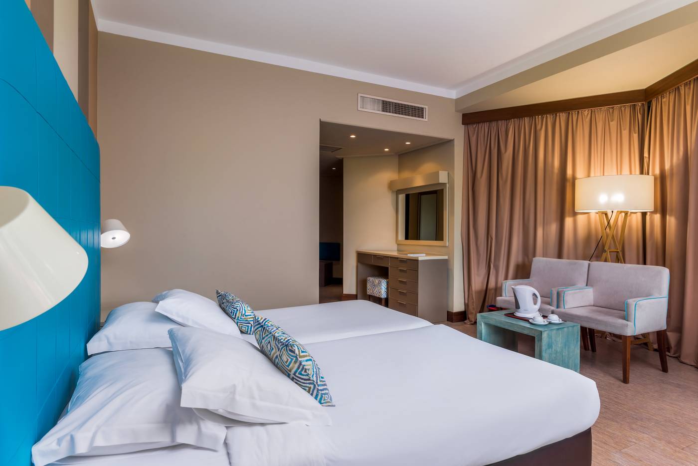 Enotel-Magnolia-Room-30