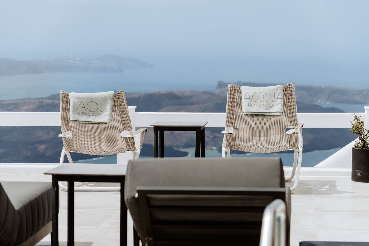 Aqua-Luxury-Suites-Room-82