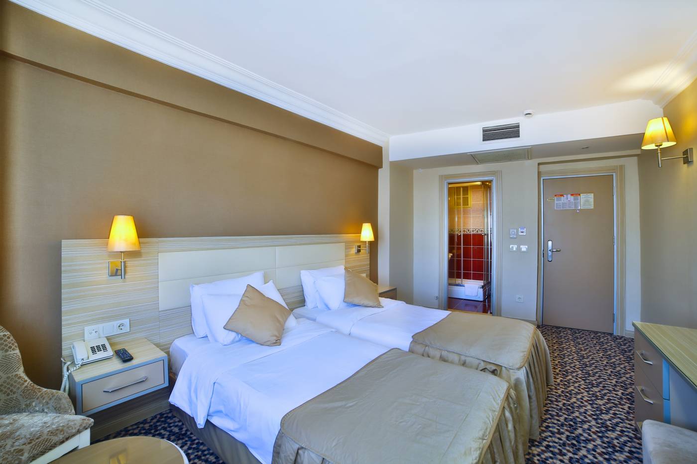 Grand-Emin-Hotel-Room-2