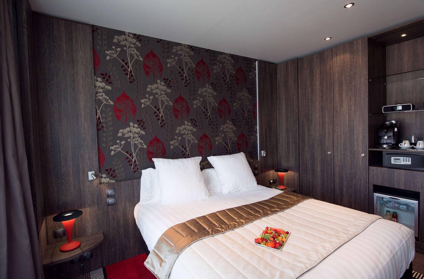 Best-Western-Premier-Patio-des-Artistes-Room-22