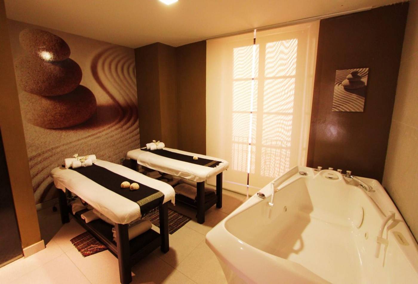 Gran-Claustre-Sports-and-Entertainment-40