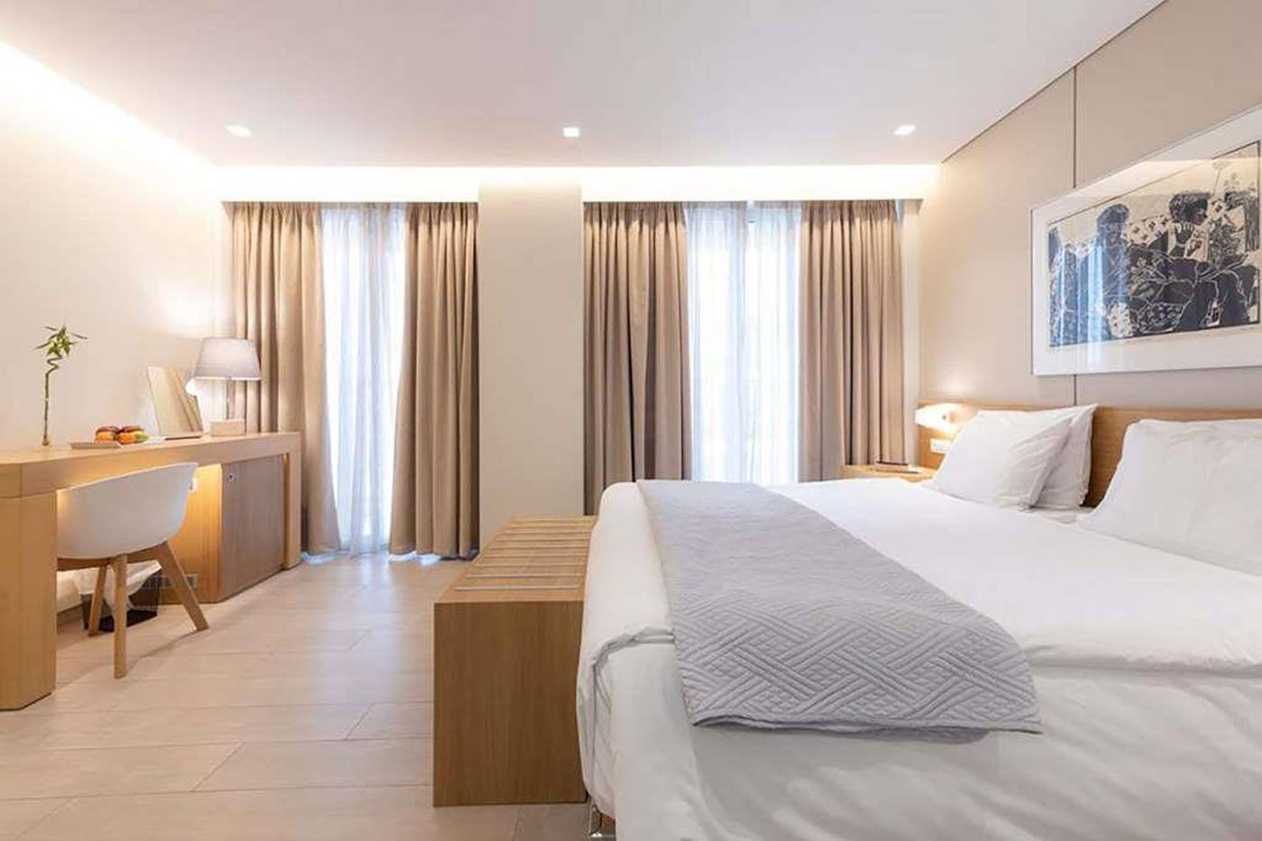 Dorian-Inn--Sure-Hotel-Collection-by-Best-Western-Room-21