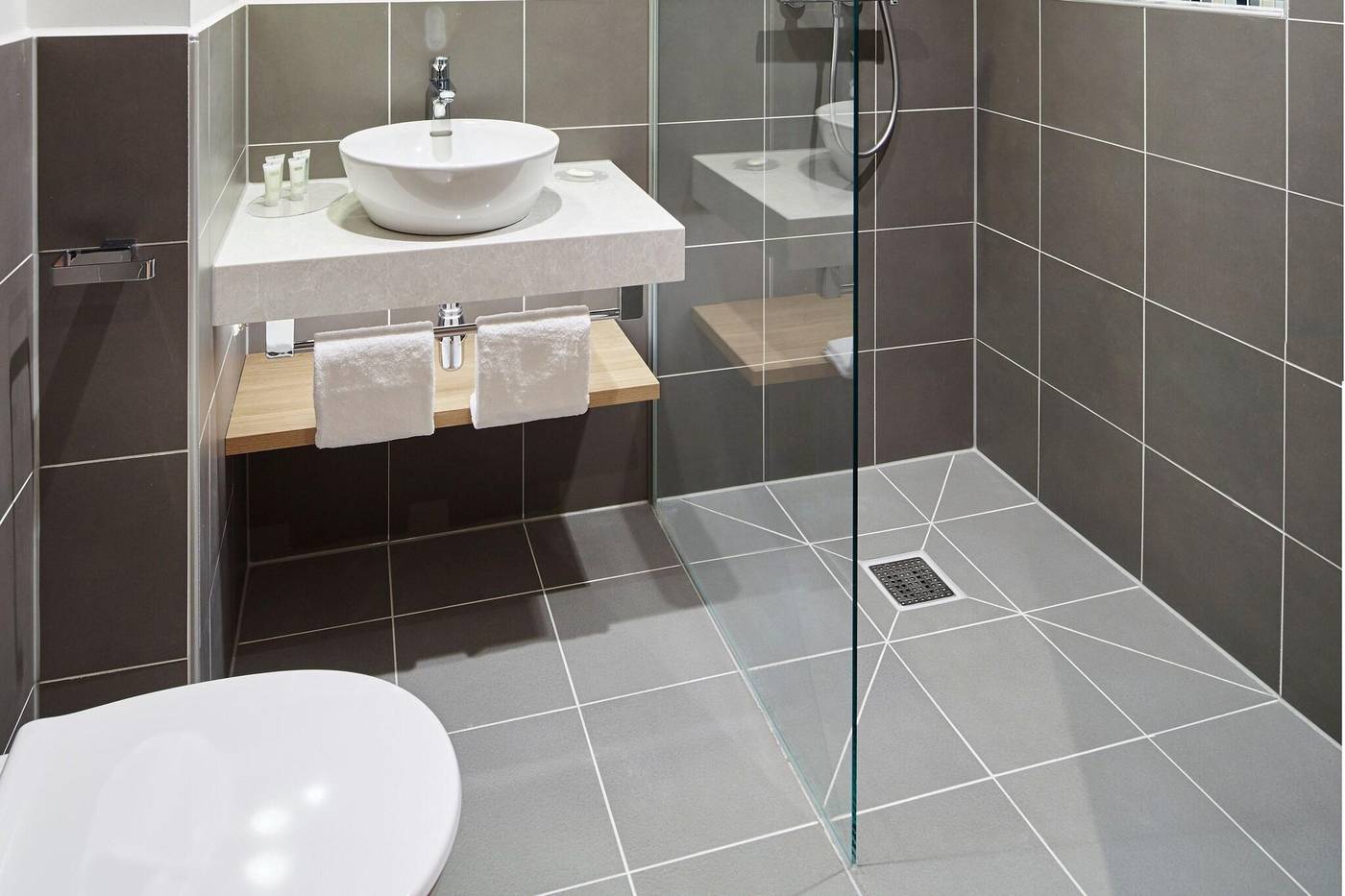 Residence-Inn-Amsterdam-Houthavens-Room-31