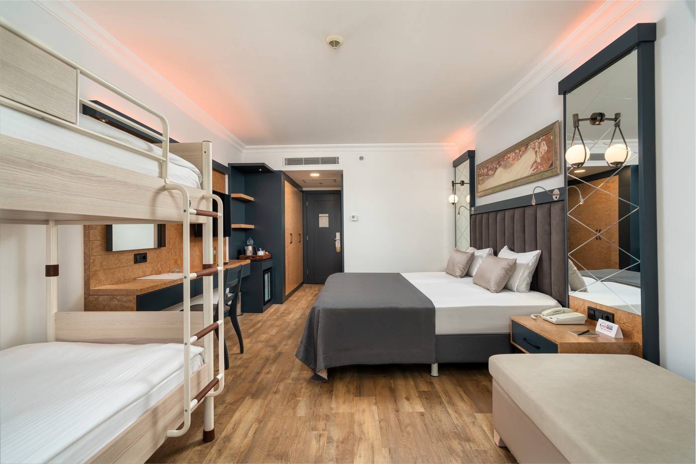 Dobedan-Exclusive-Hotel---Spa-Room-35