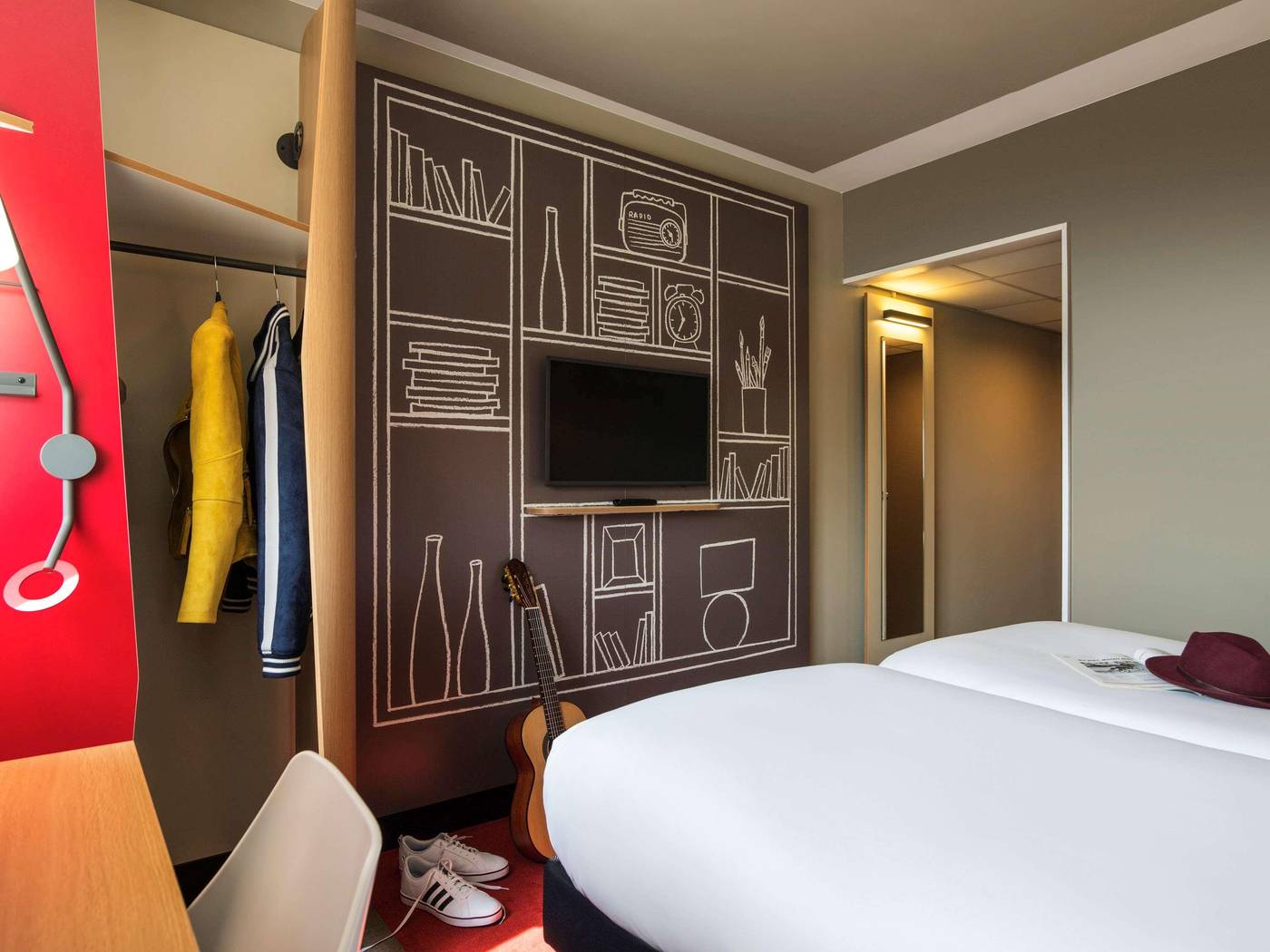 ibis-Schiphol-Amsterdam-Airport-Room-3