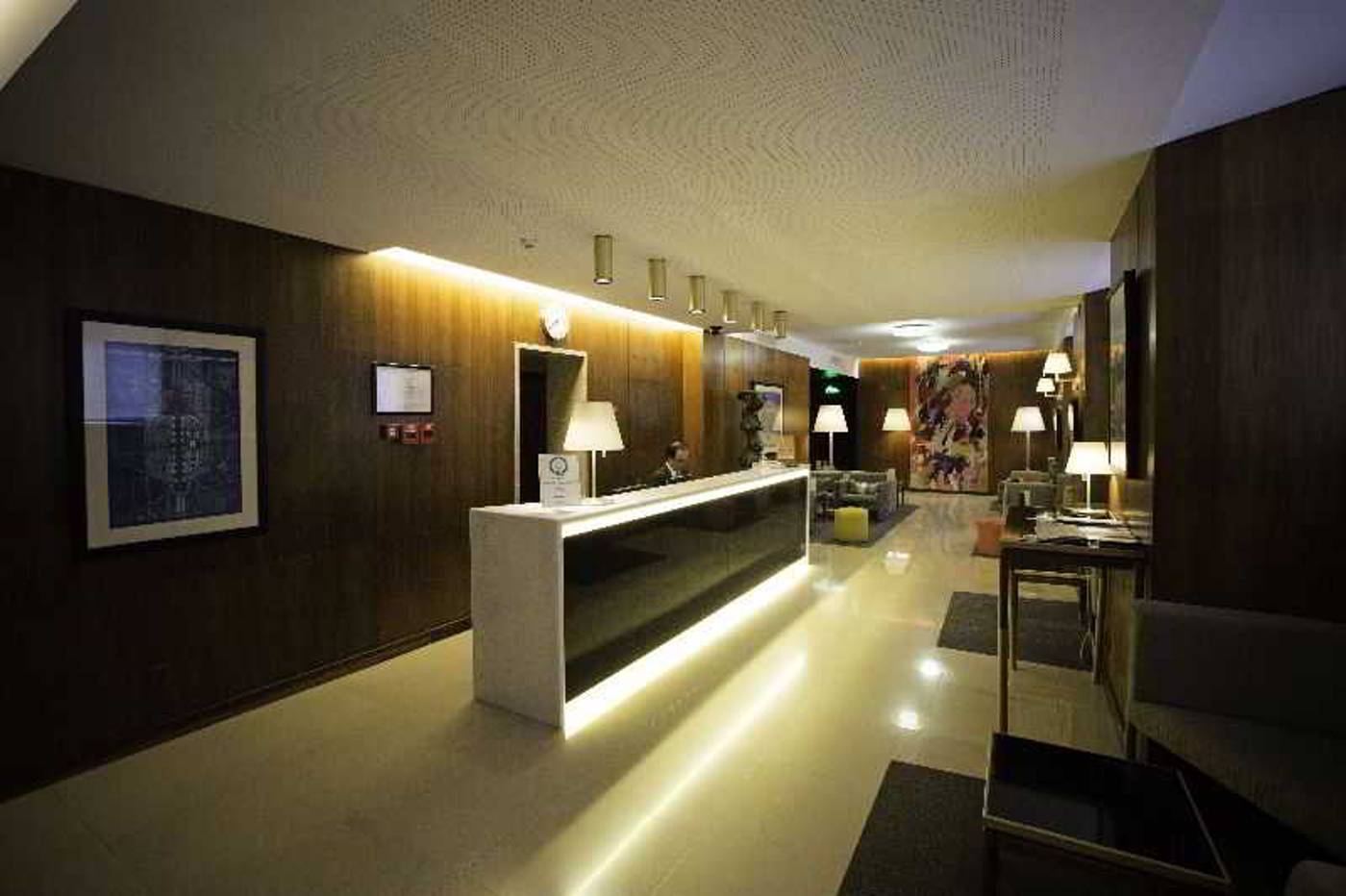 Miraparque-Lobby-8