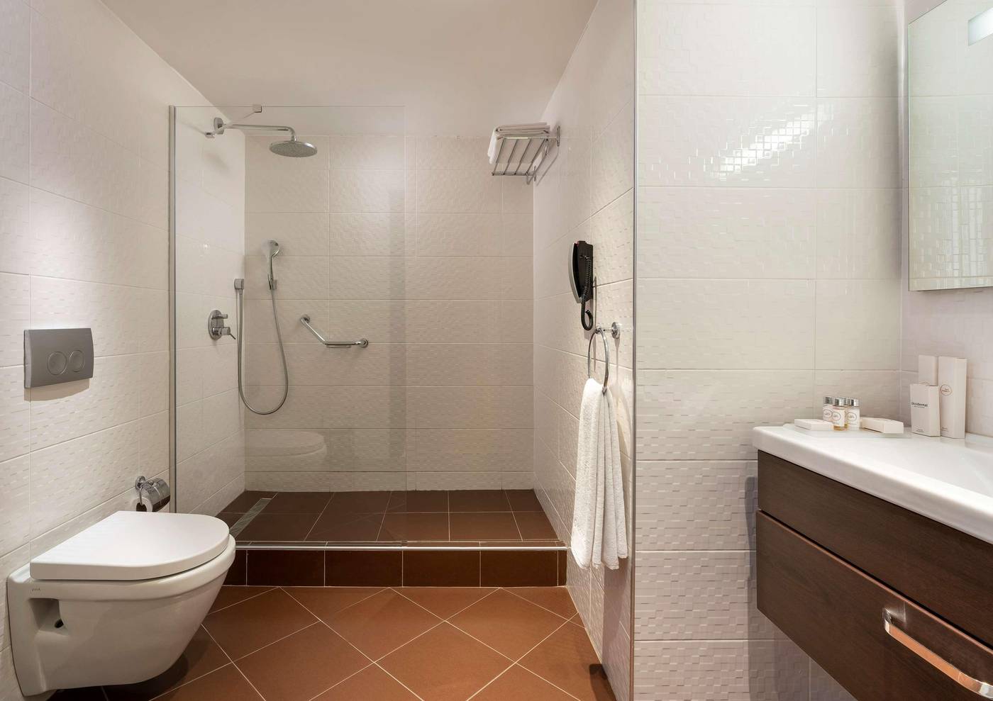 Lares-Park-Hotel-Room-41