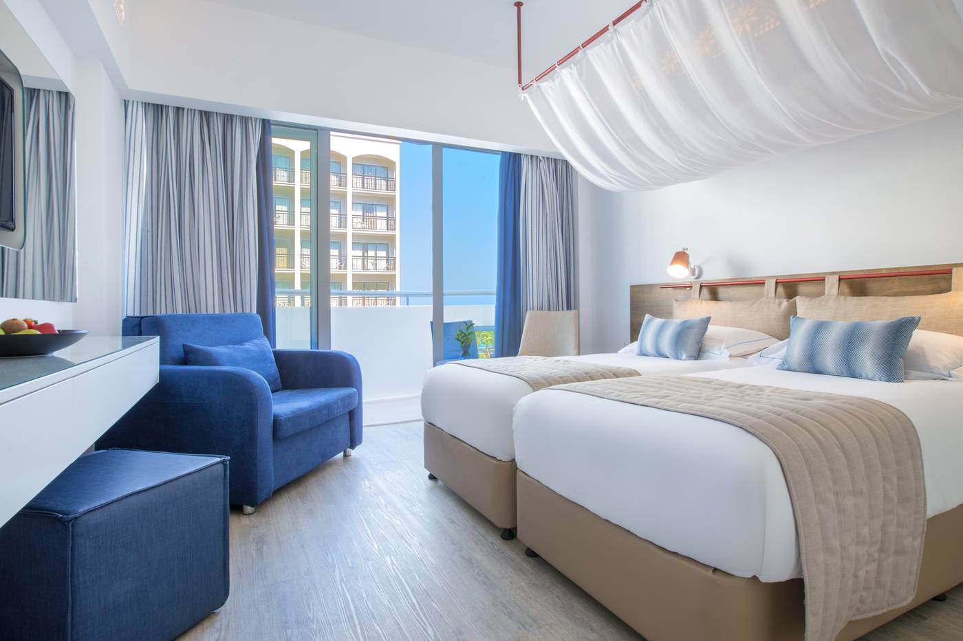 Lordos-Beach-Hotel-Room-25