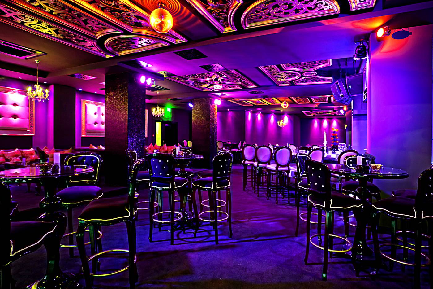 Grand-Hotel---Spa-Primoretz-Bar-51