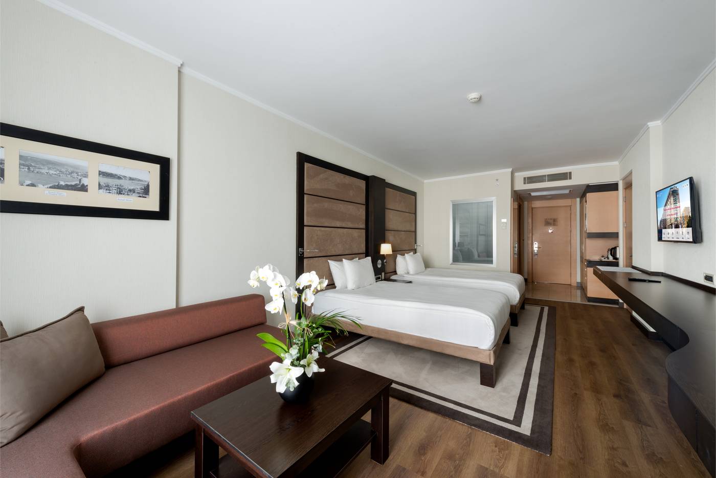 Ramada-Plaza-Istanbul-City-Centre-Room-25