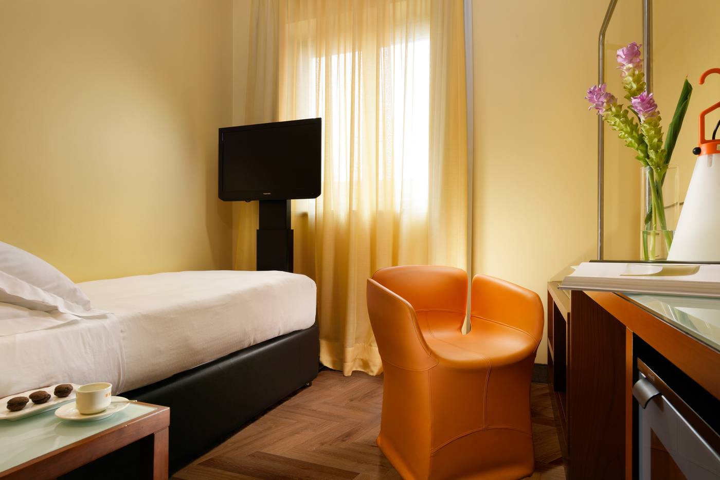 Unahotels--Mediterraneo-Milano-Room-12