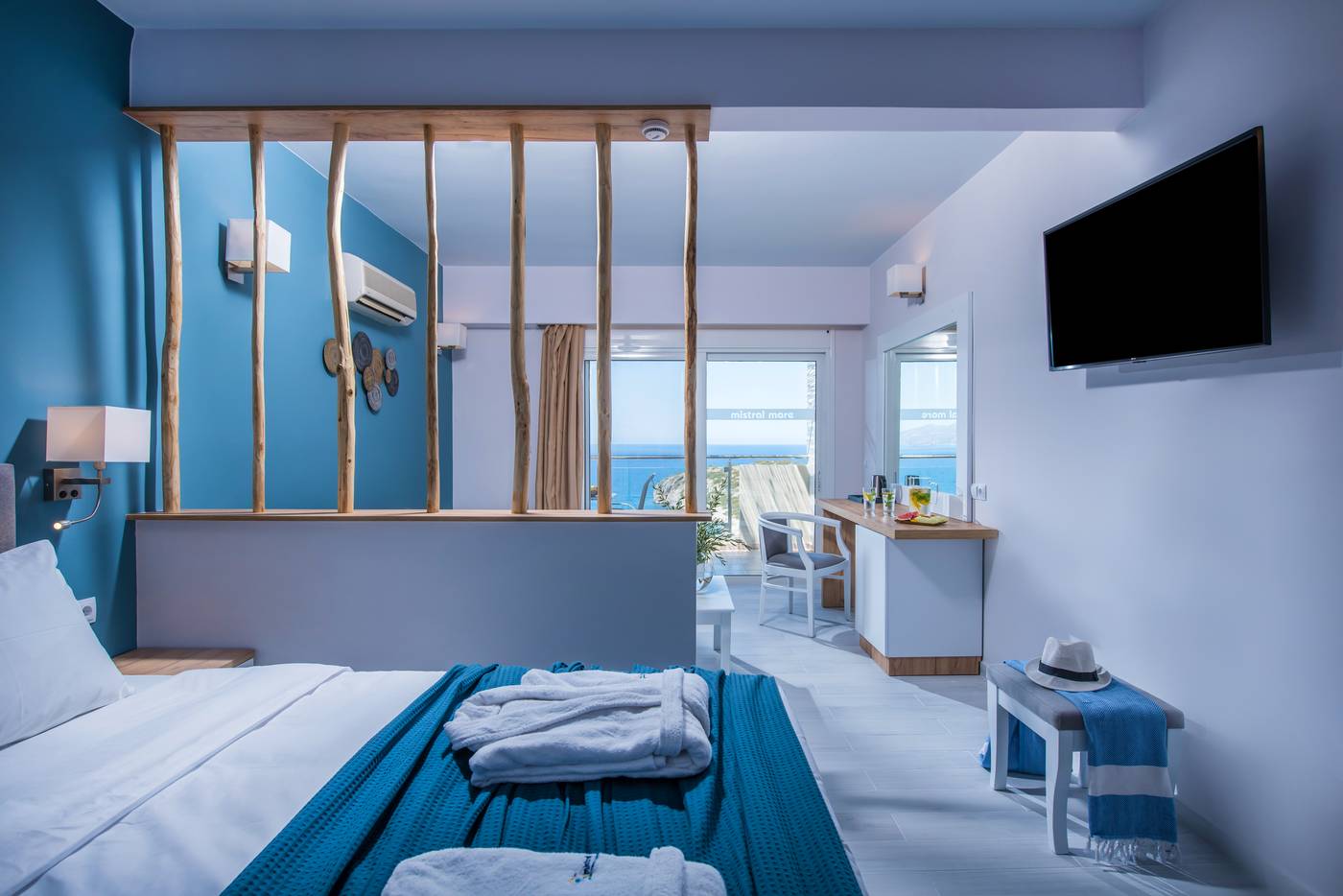 Mistral-Mare-Room-12