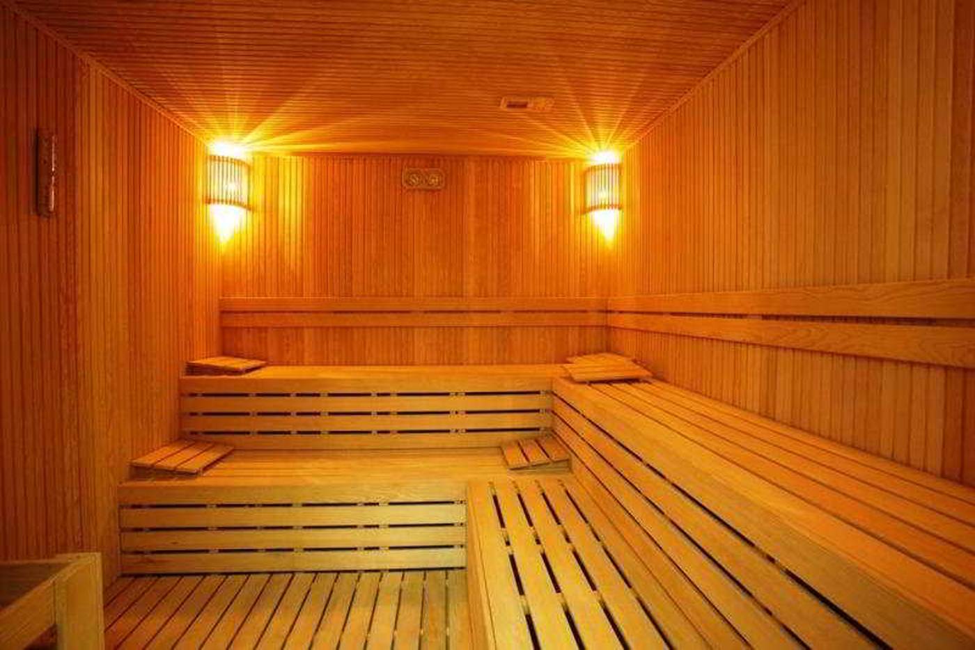 The-City-Hotel-Sports-and-Entertainment-7