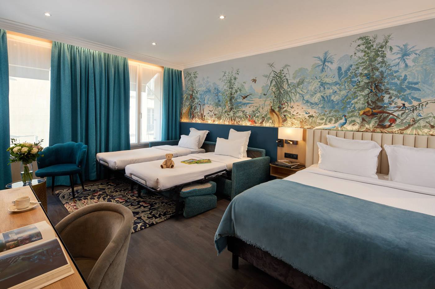 Tourisme-Avenue-Room-7