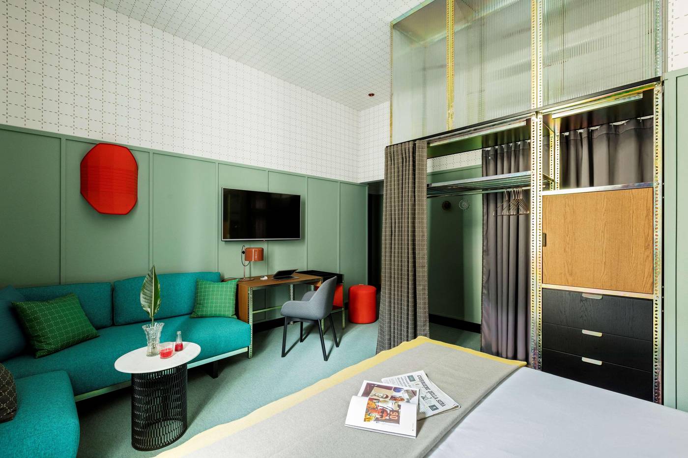 Room-Mate-Giulia-Room-37