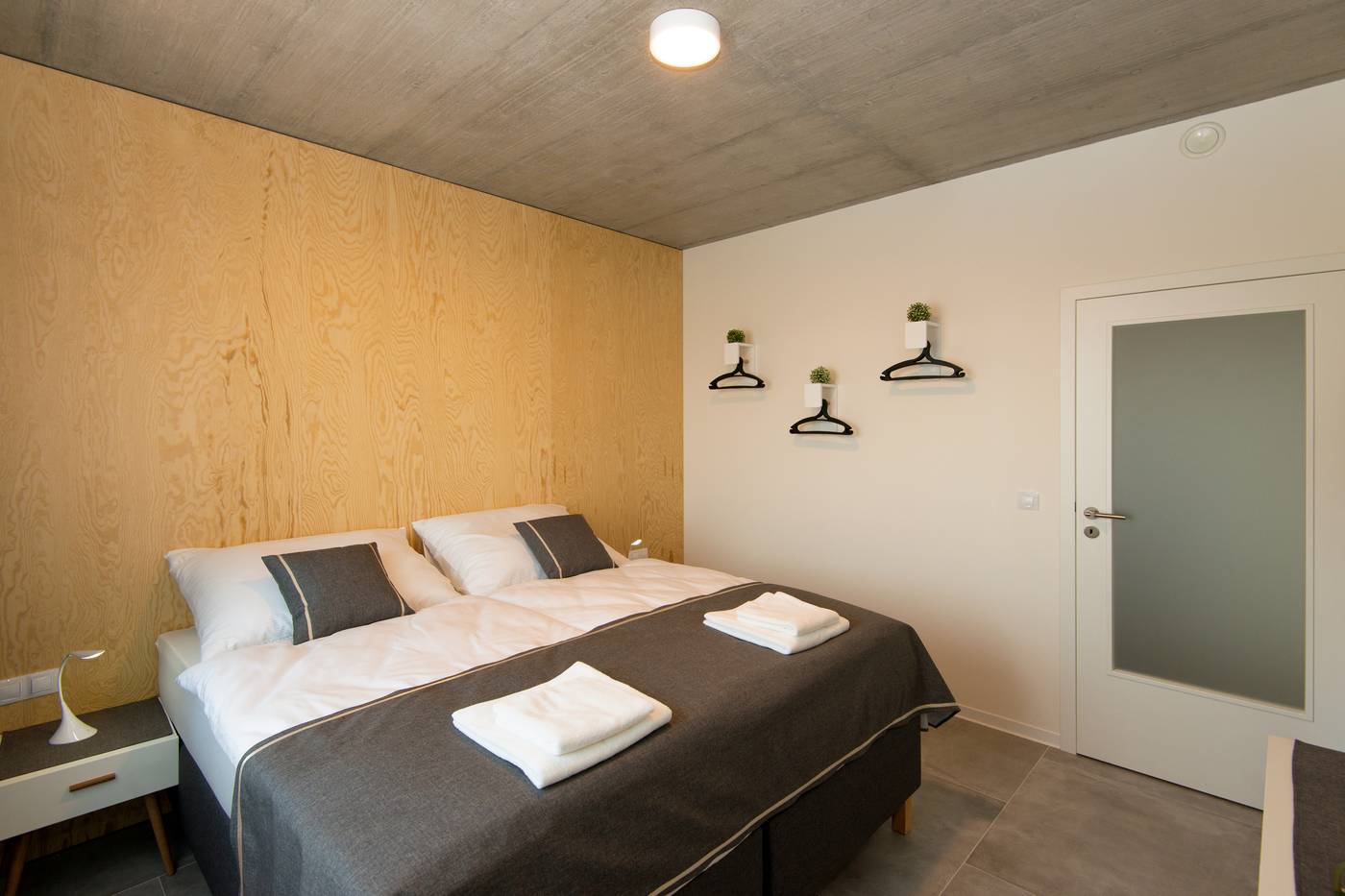 Residence-Trafick-Room-18