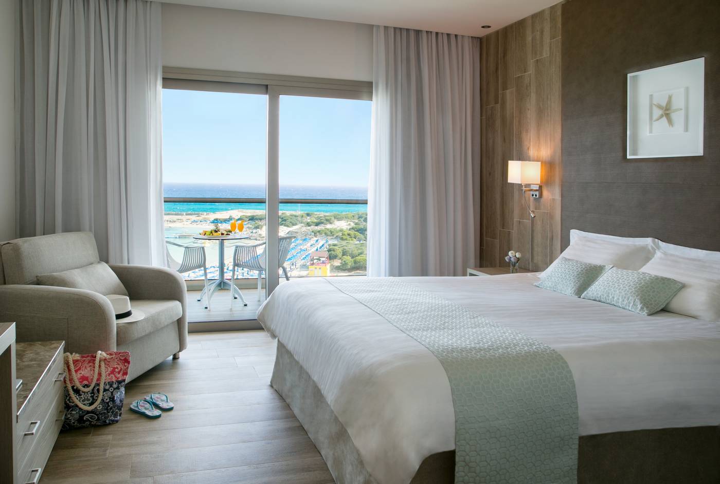 Asterias-Beach-Room-17