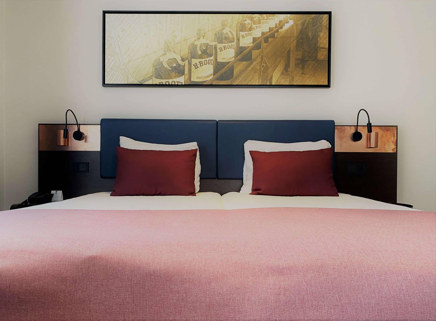 Best-Western-Dam-Square-Inn-Room-19