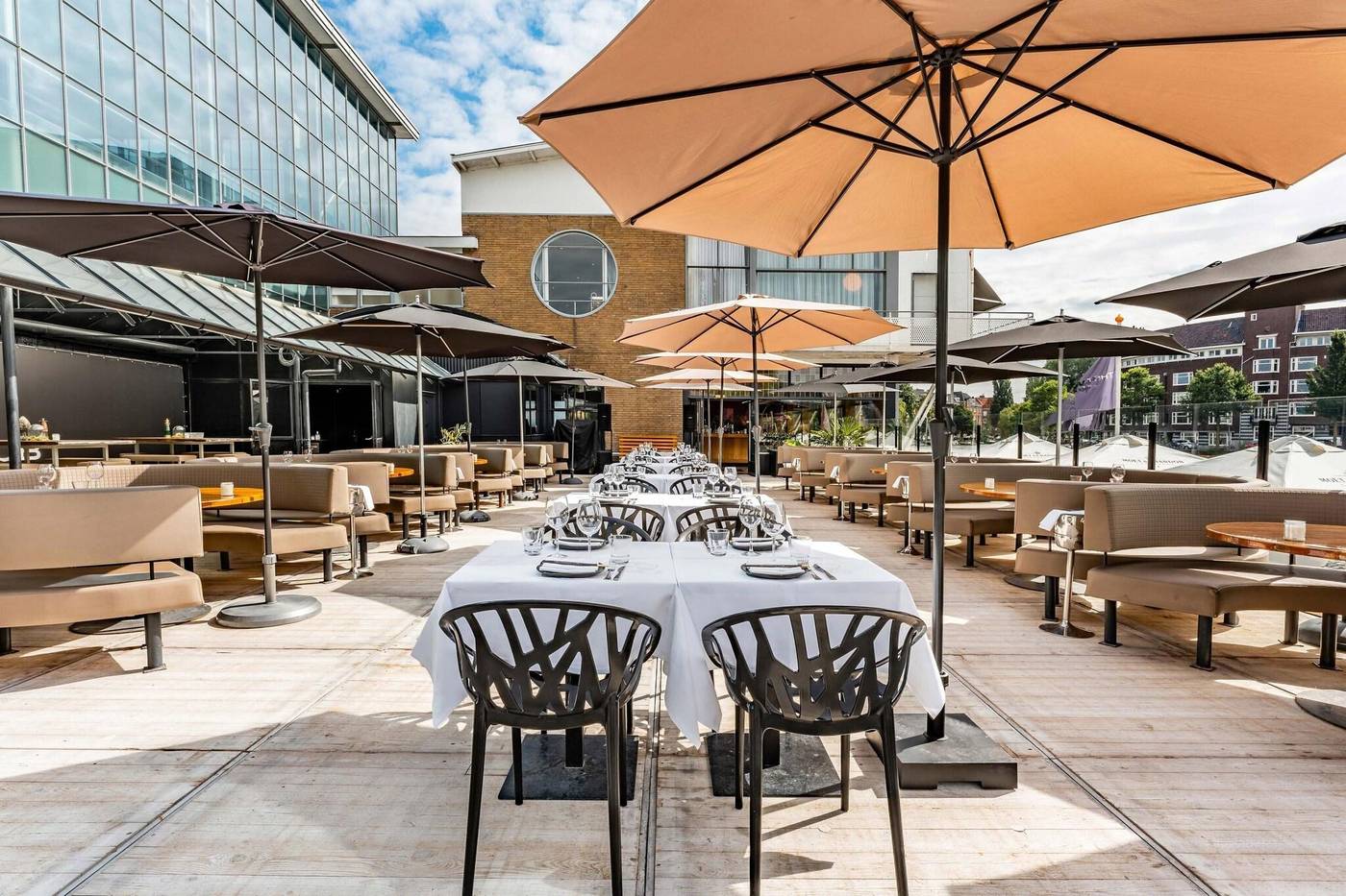 Apollo-Hotel-Amsterdam--a-Tribute-Portfolio-Hotel-Terrace-50