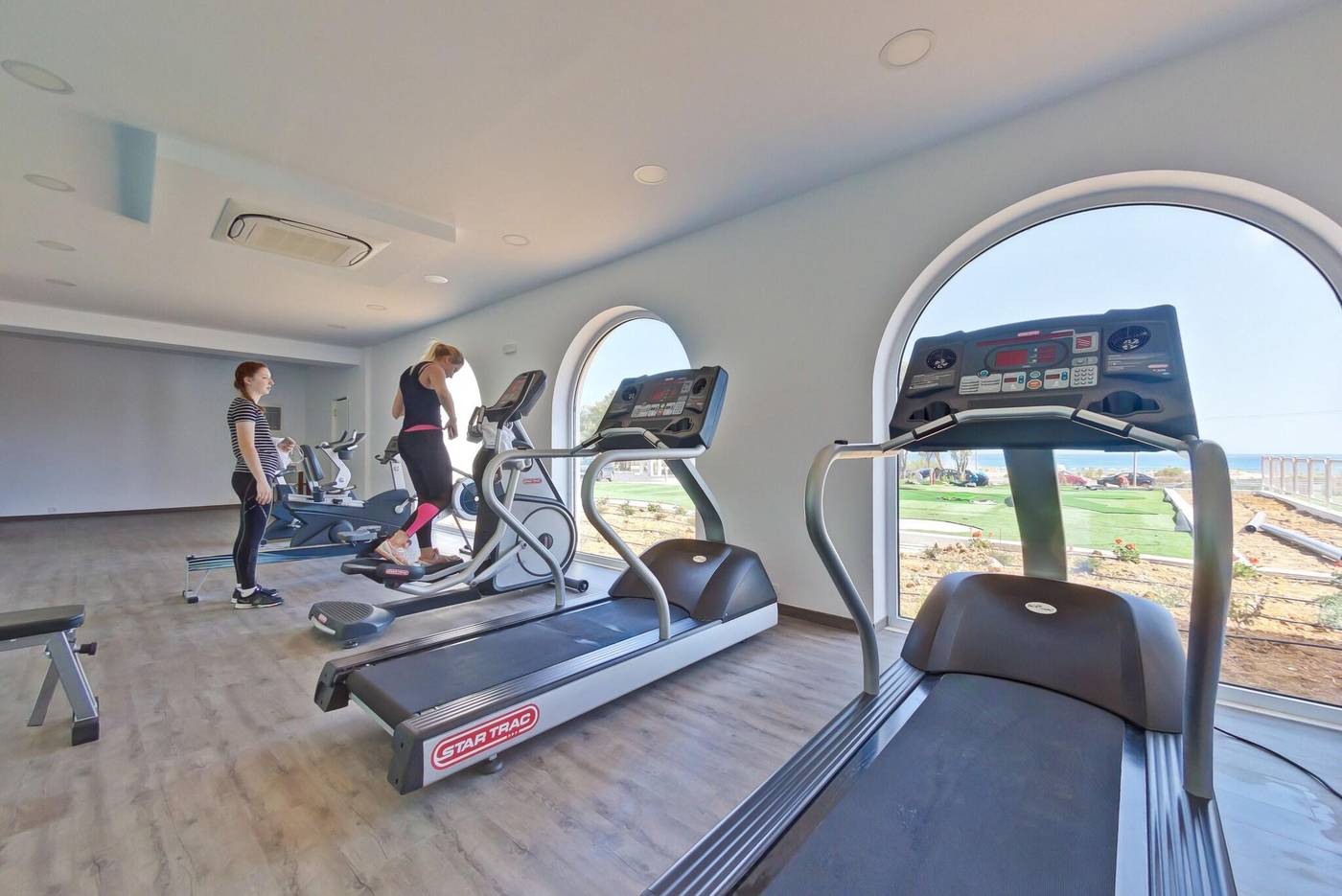 Anemos-Luxury-Grand-Resort-Sports-and-Entertainment-98