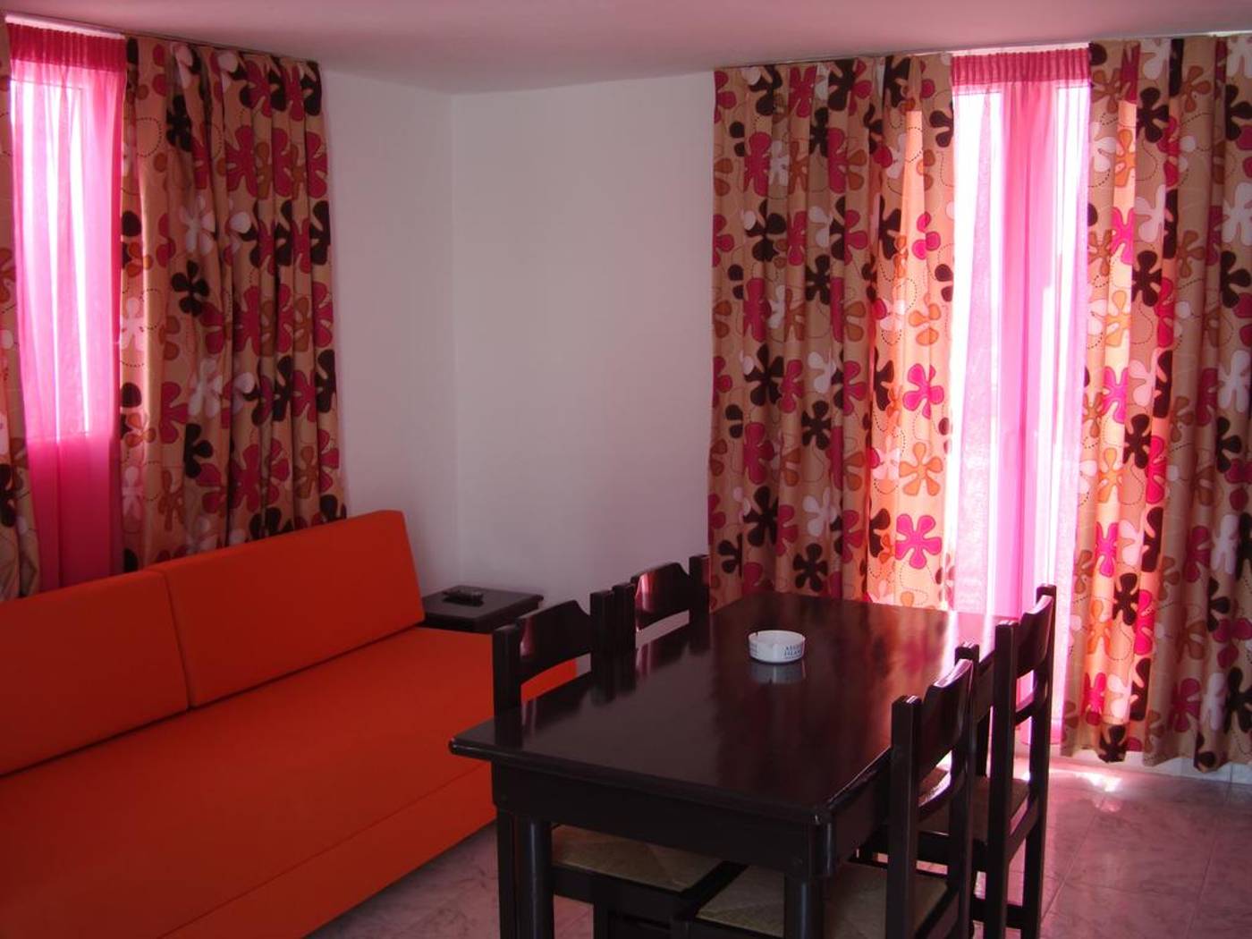 Elena-Studios---Suites-Room-14