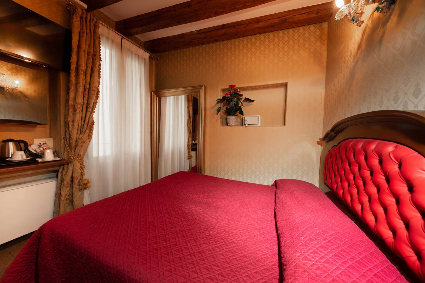 Hotel-San-Moise-Room-33