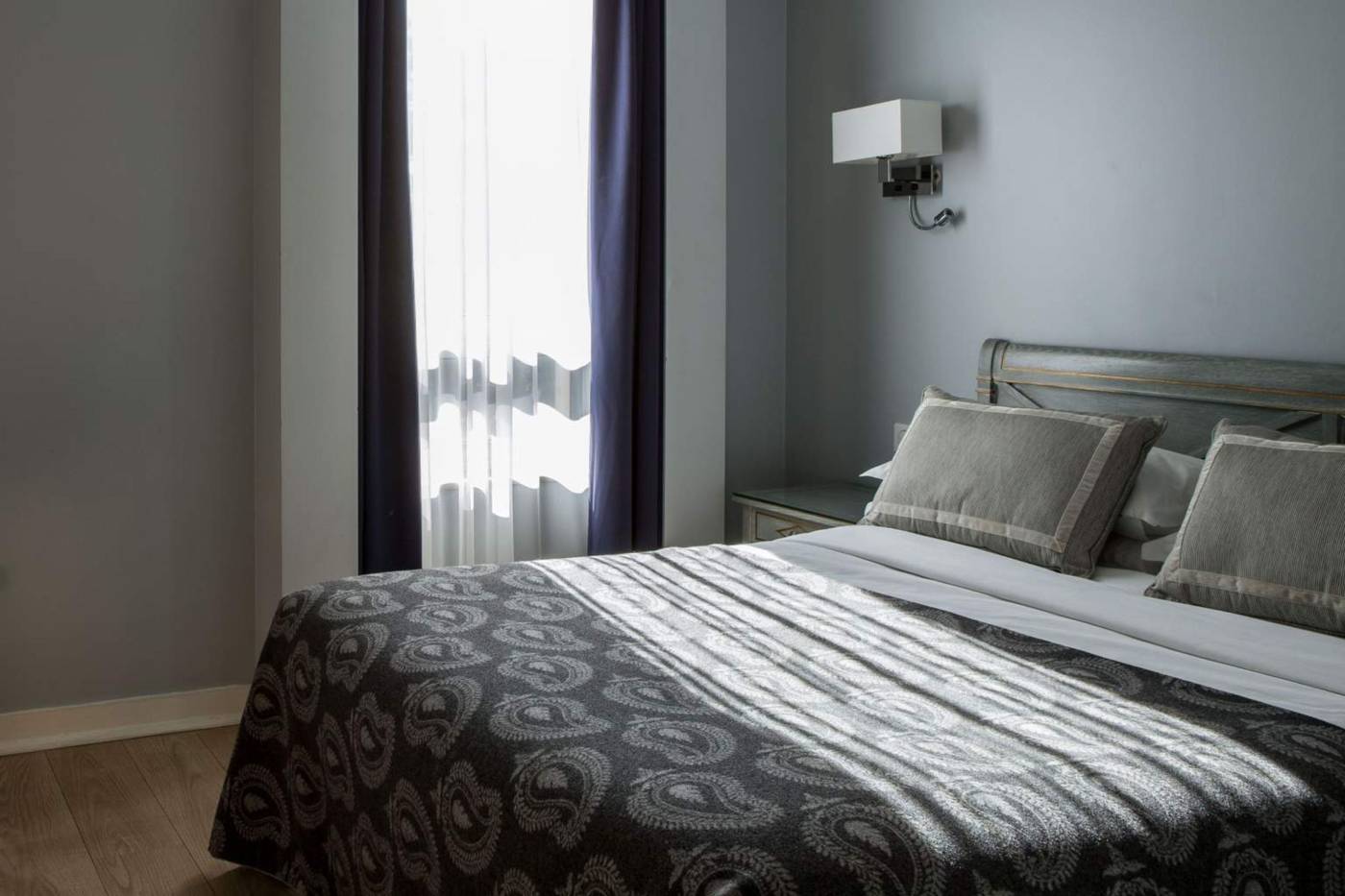 Royal-Garden-Champs-Elysees-Room-41