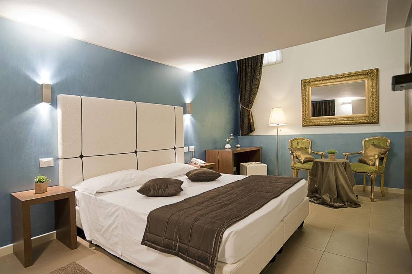 Al-Canal-Regio-Room-2