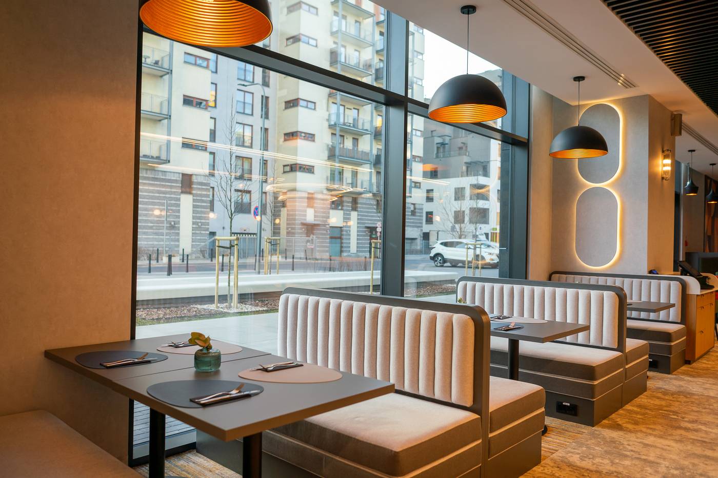 Focus-Hotel-Premium-Warszawa-Restaurant-6