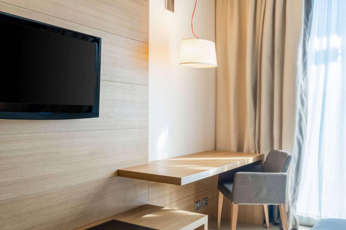 Quality Hotel San Martino-Italy-Garbagnate Monastero-Room-6