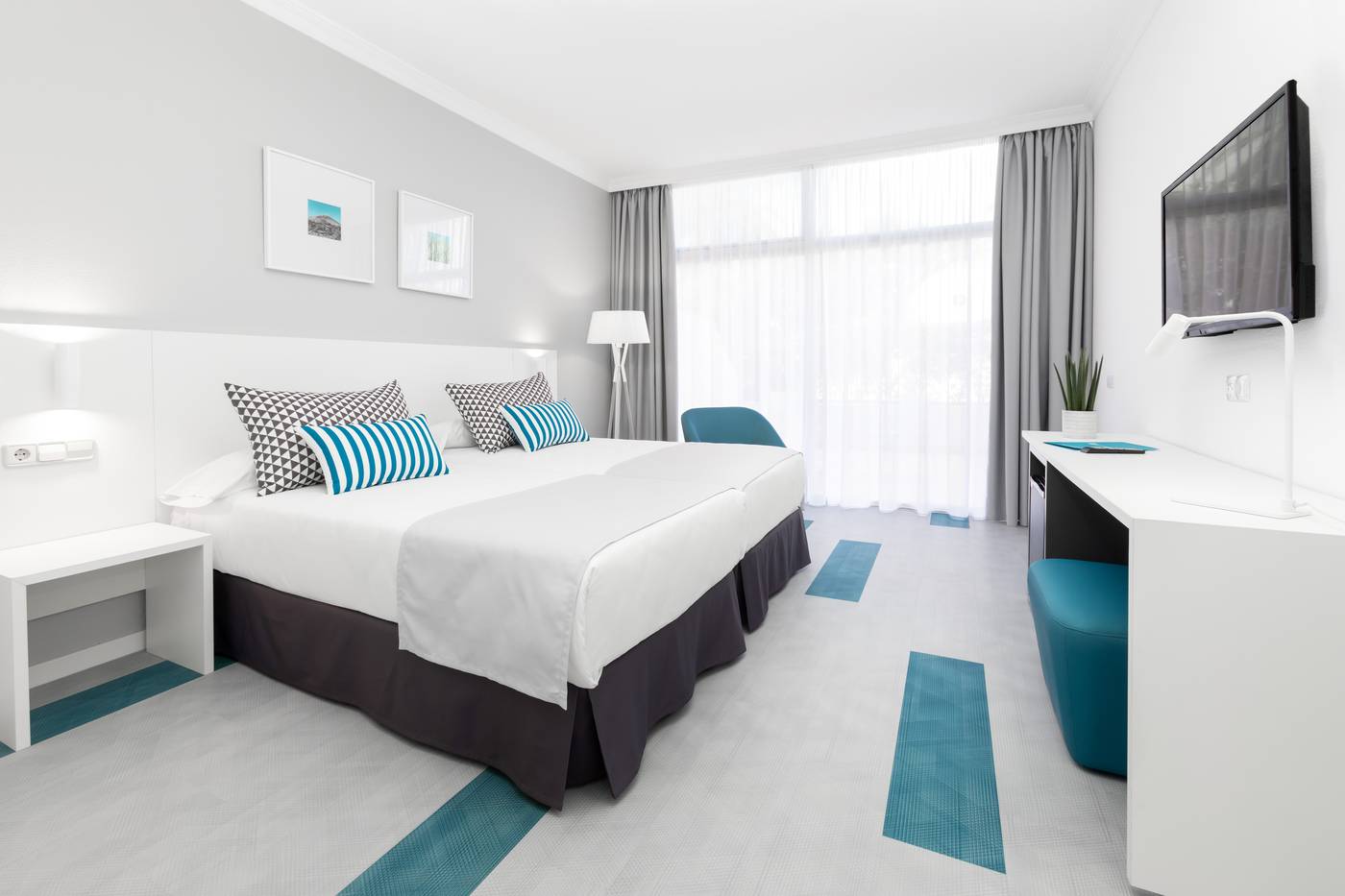 Blue-Sea-Interpalace-Room-19