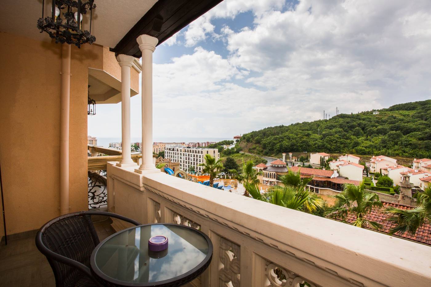 Royal-Castle-Room-73