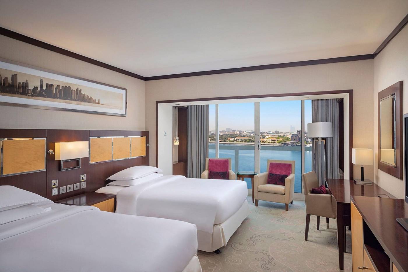 Sheraton-Dubai-Creek-Hotel-and-Towers-Room-23