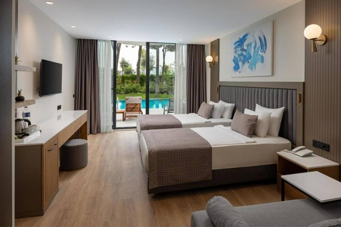 Alva-Donna-World-Palace-Hotel-Room-33