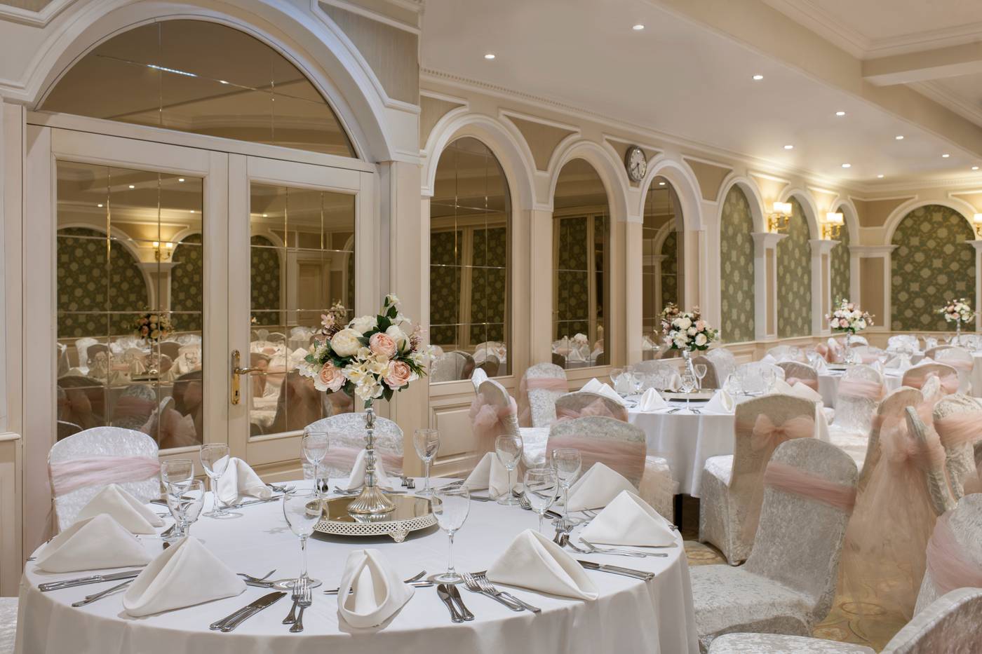 Elite-World-Comfy-Istanbul-Taksim-Hotel-Conferences-36