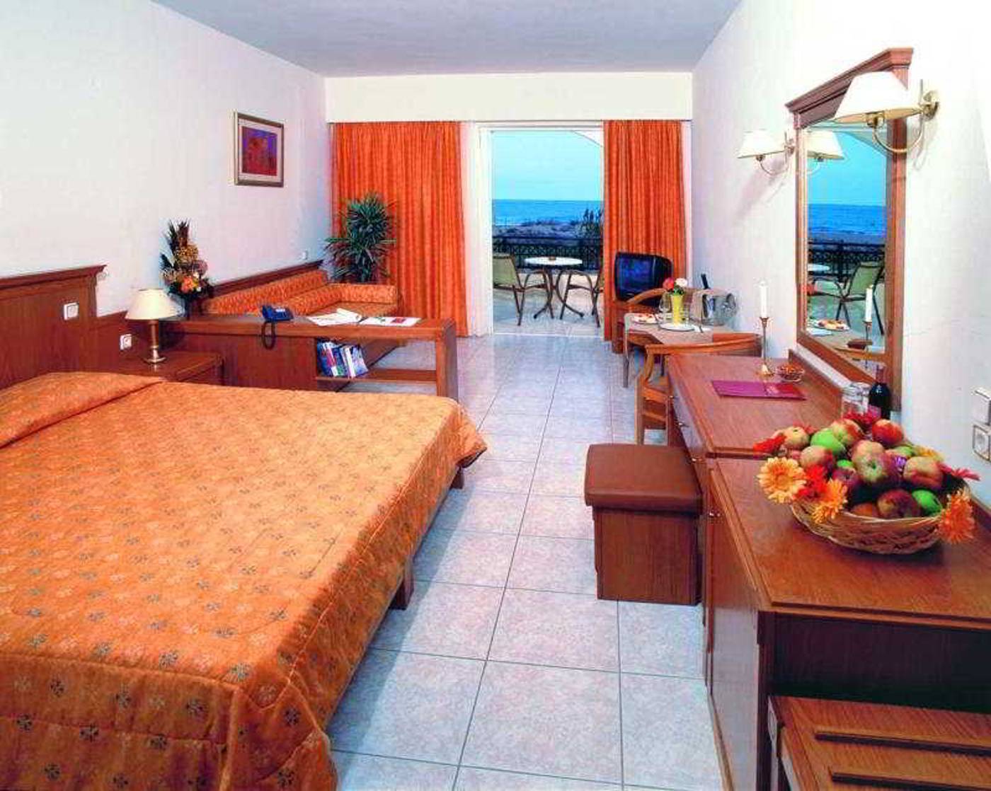 Vantaris-Palace-Room-31