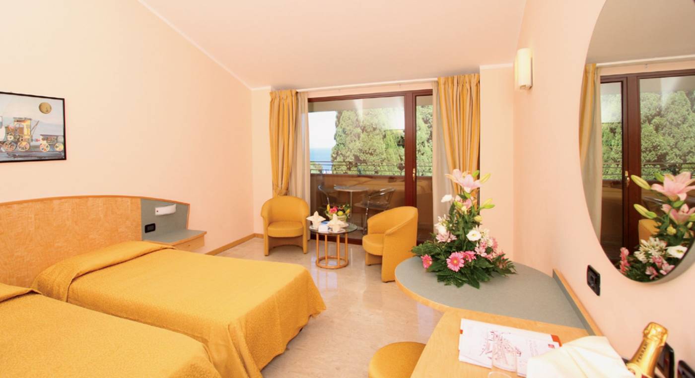 Hotel-Ariston---Palazzo-Caterina-Room-30