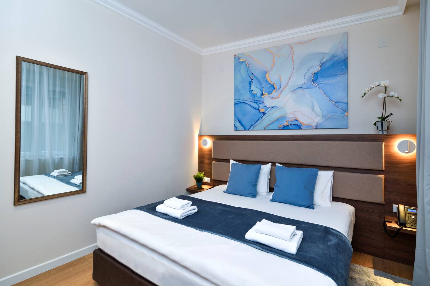 Hotel Opera-Serbia-BELGRADO-Room-5
