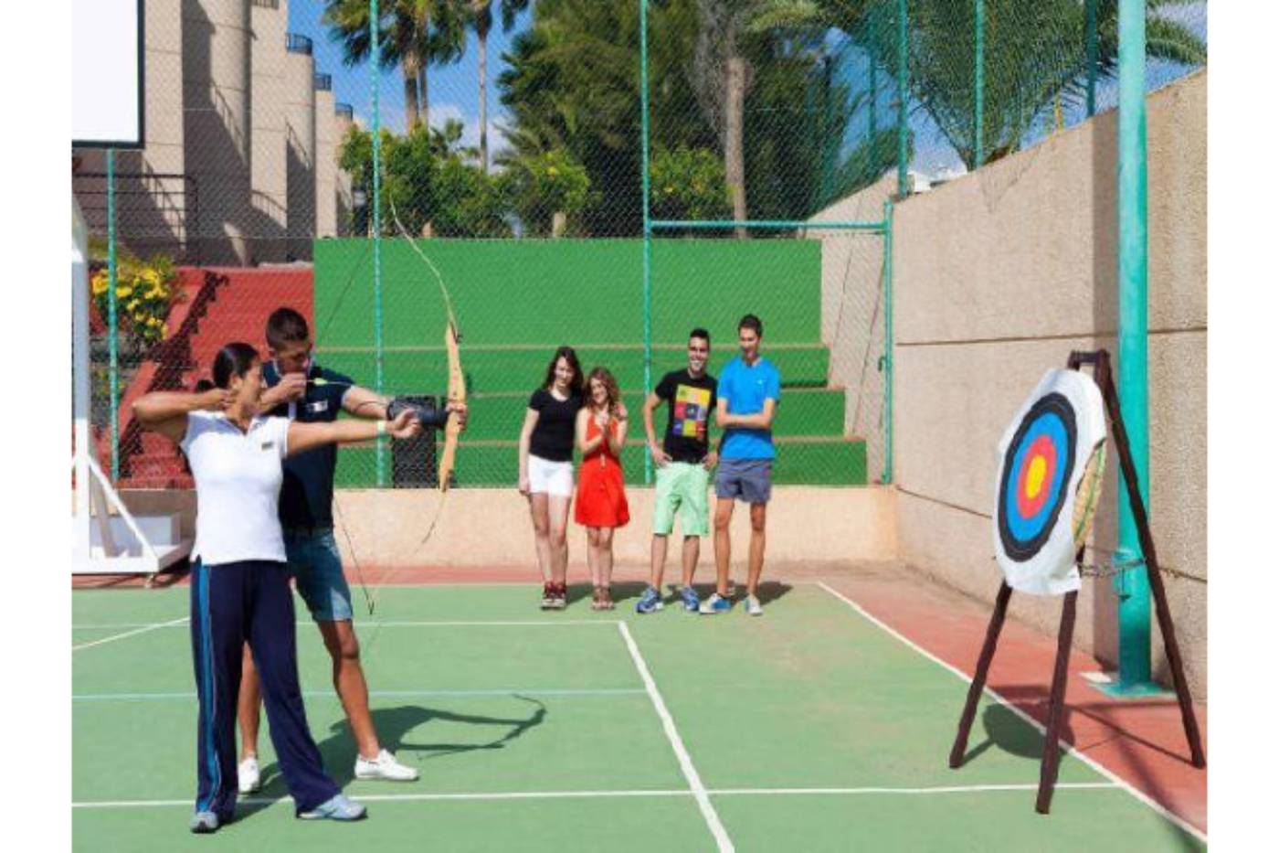 Blue-Sea-Apartamentos-Costa-Teguise-Gardens-Sports-and-Entertainment-34