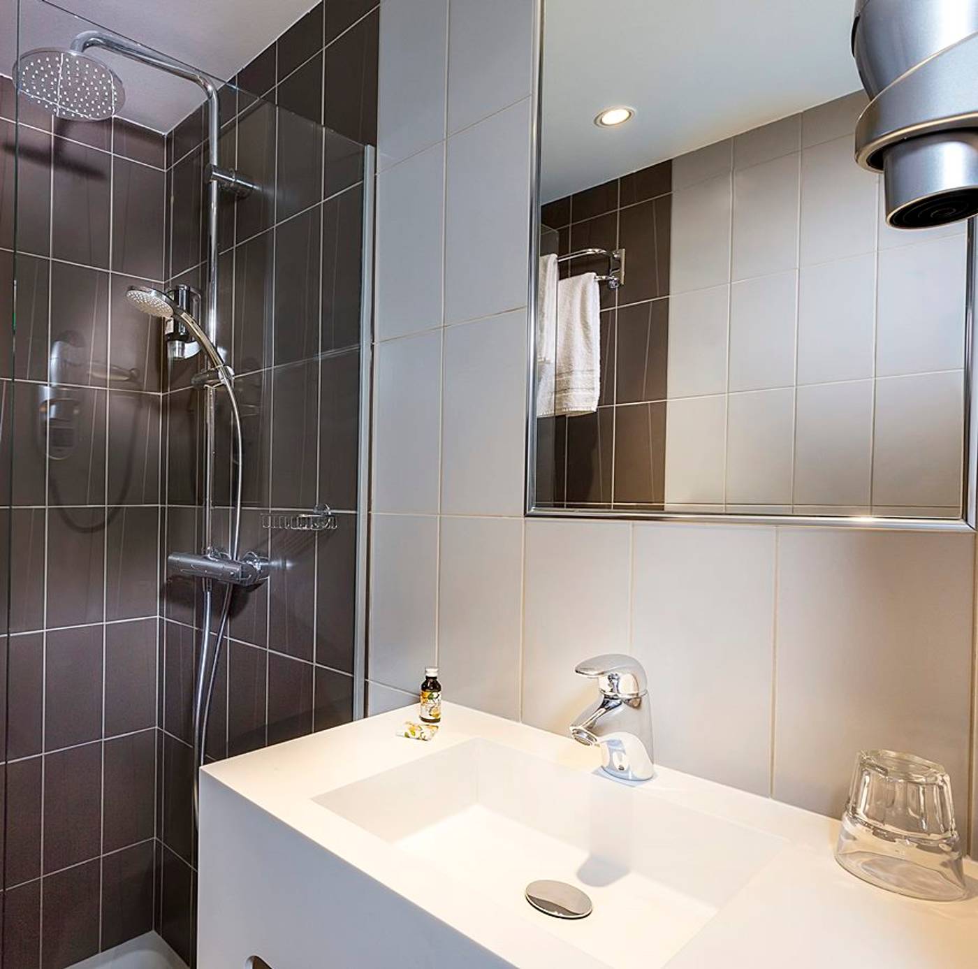 Concortel-France-PARIS-General view-5