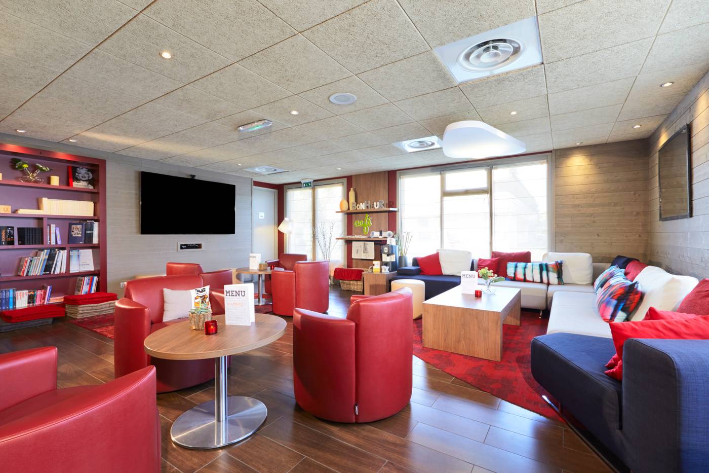 Campanile-Argenteuil-Lobby-16